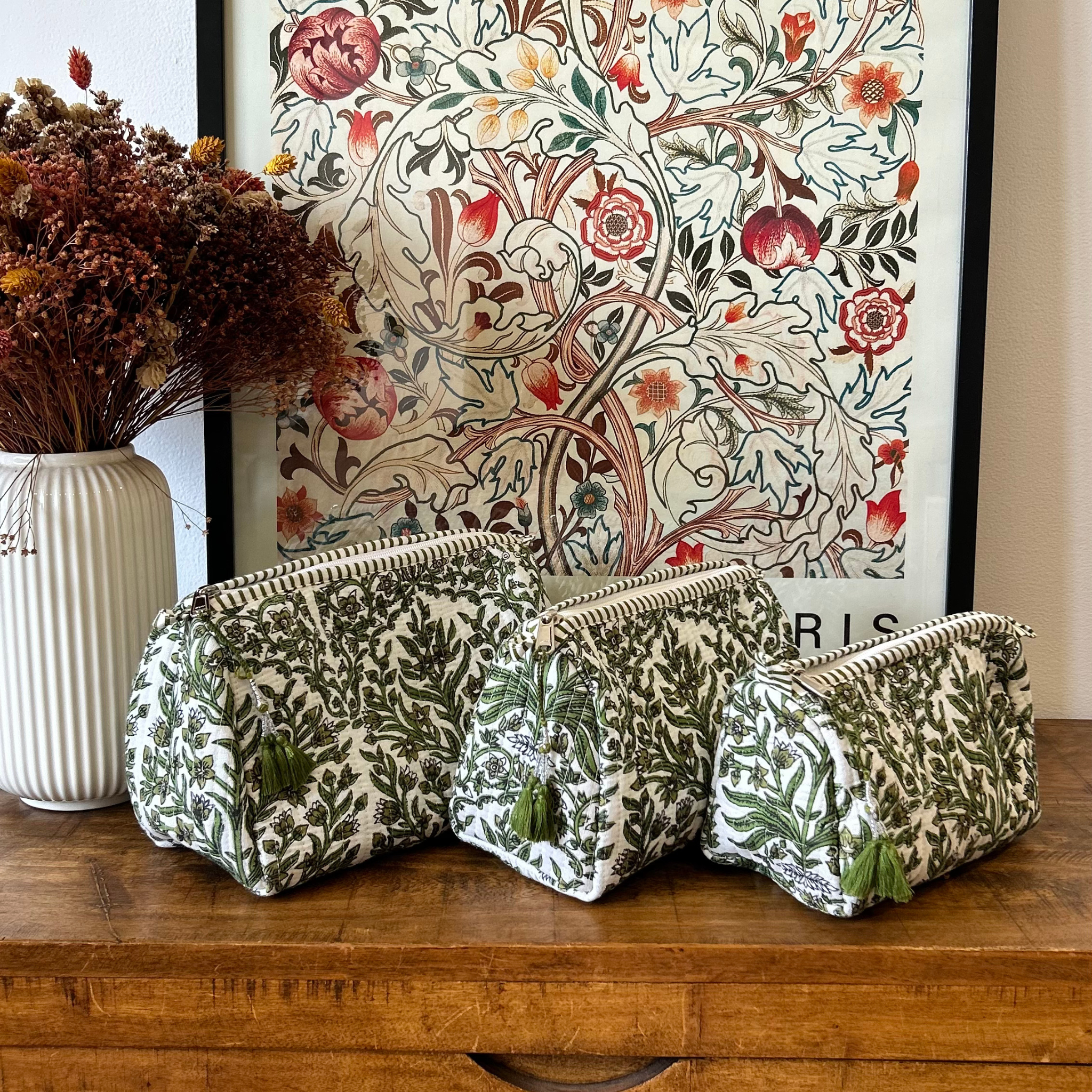 Quilted Block Print Pouch – White Bloom | Set of 3