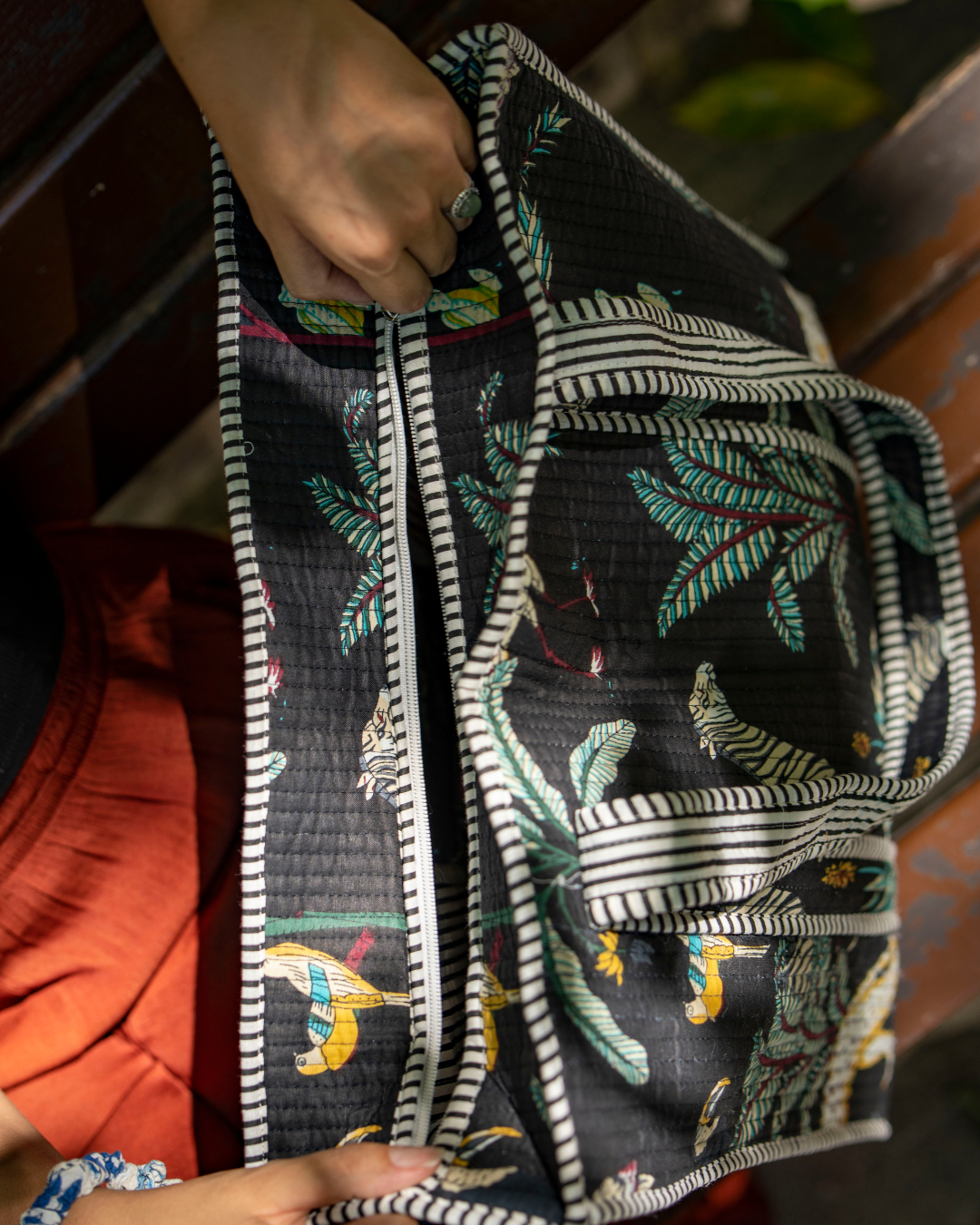 Quilted Jungle Shopper Bag – with Zip