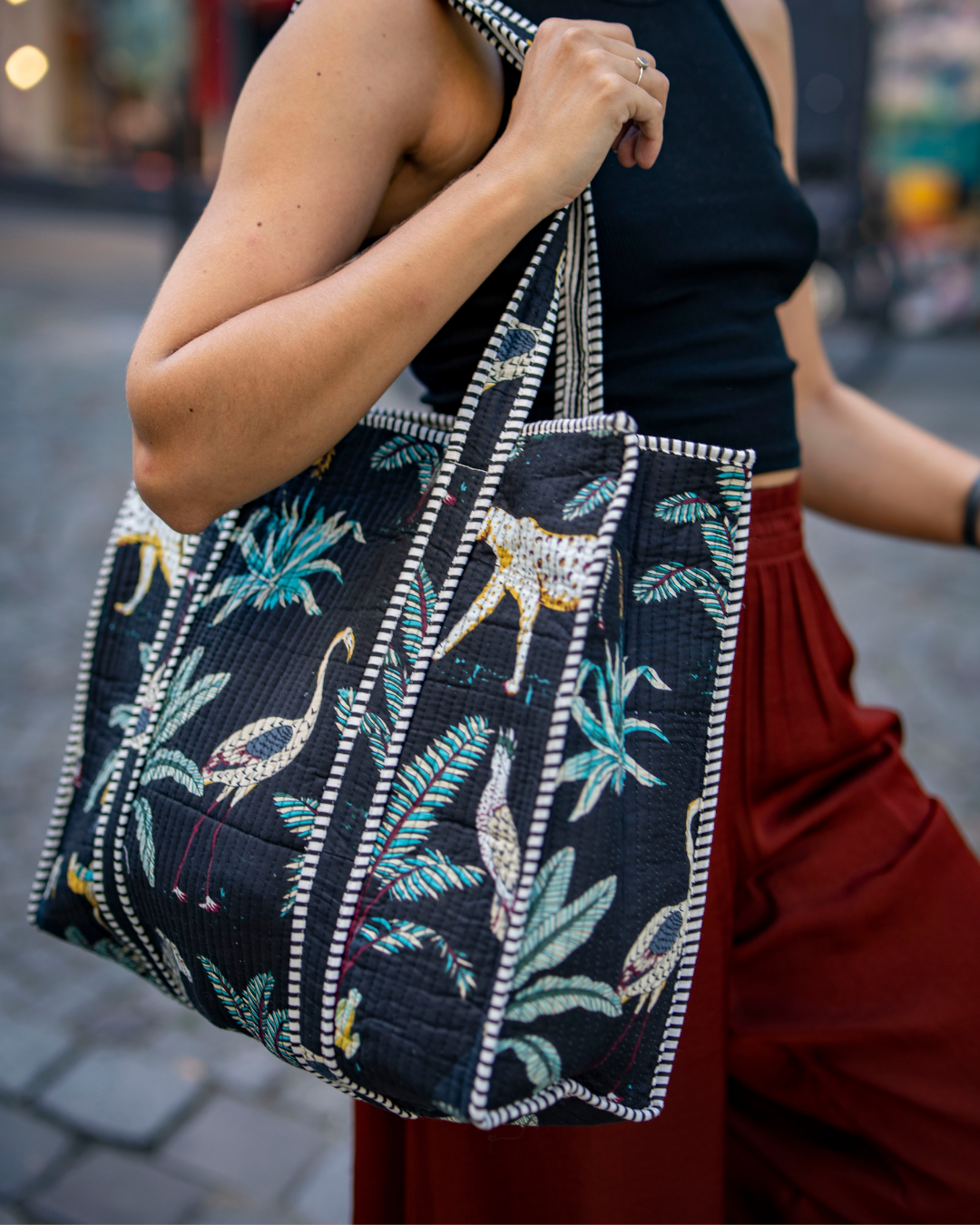 Quilted Jungle Shopper Bag – with Zip